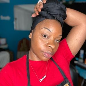 Meet your Posher, Candace